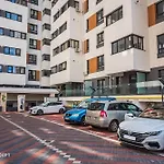 Central Residence Studio P18B4